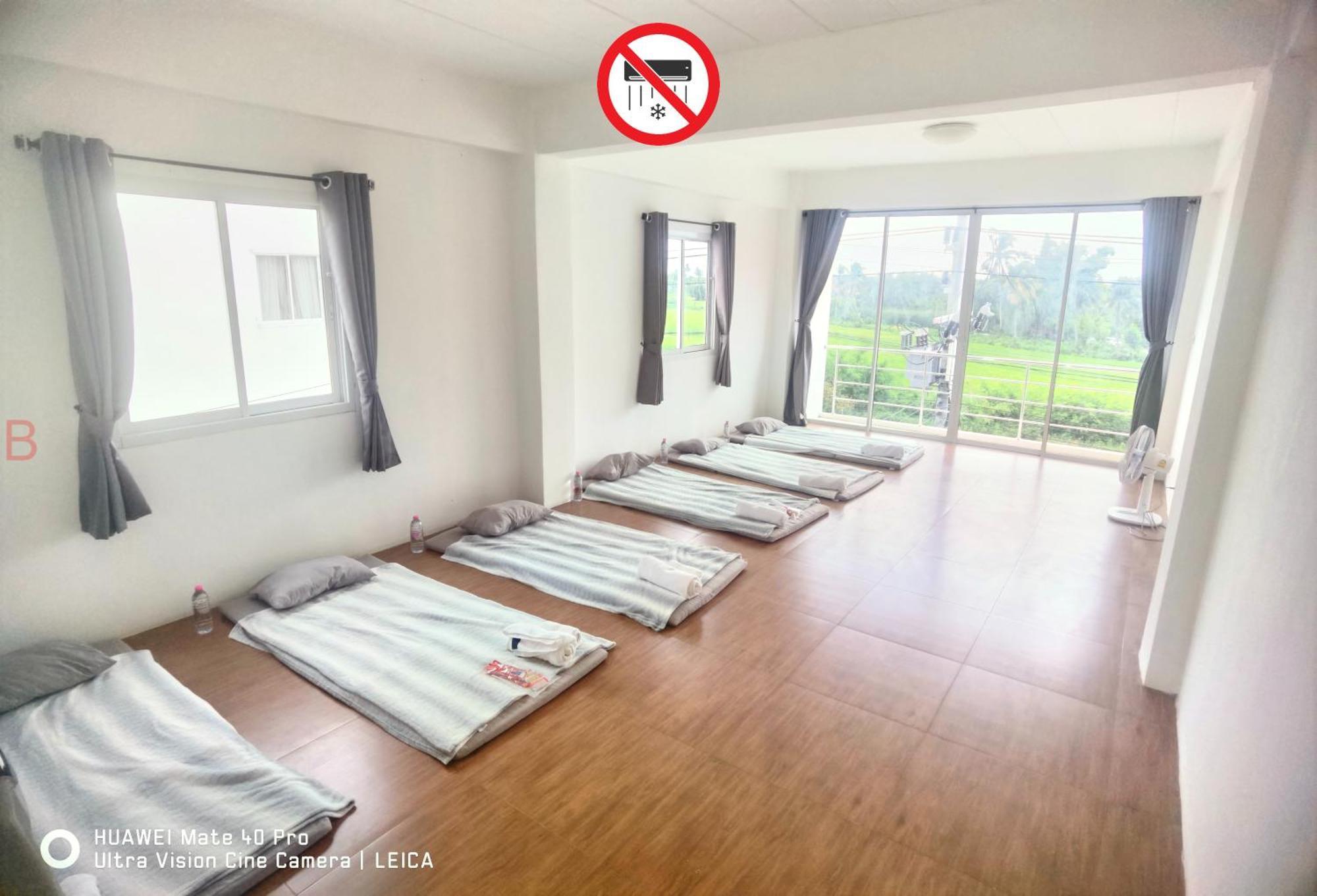 YYK Hostel 24H Ban Khlong Krang Buitenkant foto
